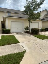 304 Southern Branch Ln in Jacksonville, FL - Building Photo