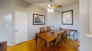 7853 E Horizon View Dr in Anaheim, CA - Building Photo - Building Photo