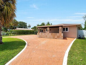 3141 Hollywood Blvd in Hollywood, FL - Building Photo - Building Photo