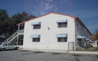 20 S Grand Oaks Ave in Pasadena, CA - Building Photo