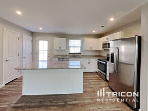 1034 Cone Blvd in Nashville, TN - Building Photo - Building Photo