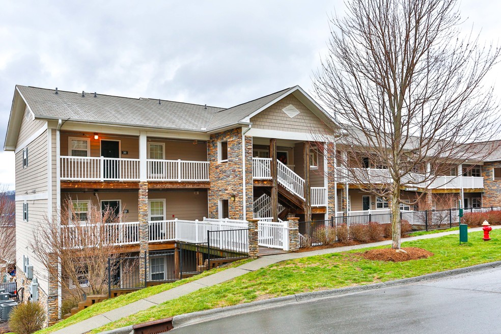 Ivy Terrace Apartments Boone, NC Apartments For Rent
