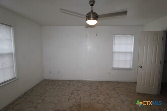 40 Market Loop in Belton, TX - Building Photo - Building Photo