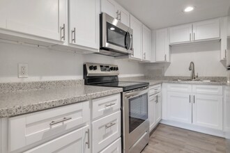 1815 W Tuckey Ln in Phoenix, AZ - Building Photo - Building Photo