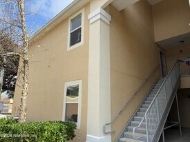 2384 Golden Lake Loop in St. Augustine, FL - Building Photo