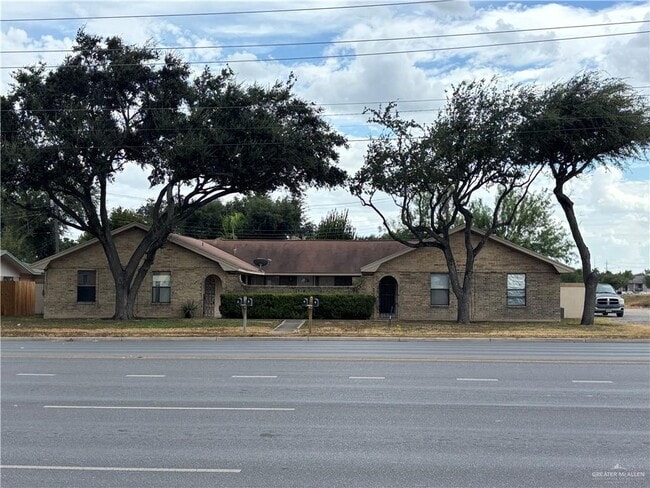 property at 1 West St