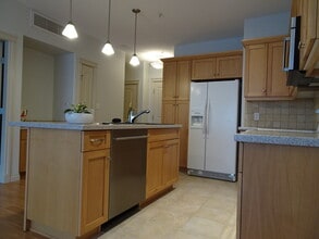 3311 Wilson St in Penticton, BC - Building Photo - Building Photo