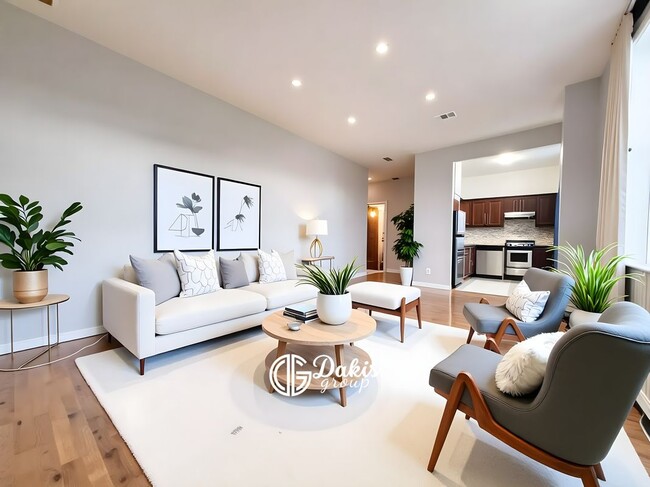 23-34 28th Avenue, DG5 in Queens, NY - Building Photo - Building Photo