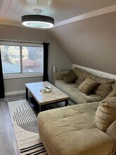 4307 N Bernard St, Unit 3 in Chicago, IL - Foto de edificio - Building Photo