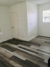 1030 NW 106th St-Unit -R1 in Miami, FL - Building Photo - Building Photo