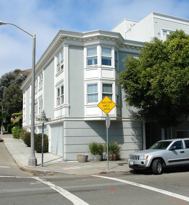 3001 Baker St in San Francisco, CA - Building Photo - Building Photo