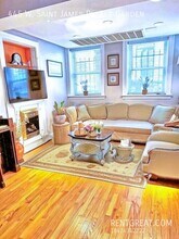 445 W St James Pl in Chicago, IL - Building Photo - Building Photo