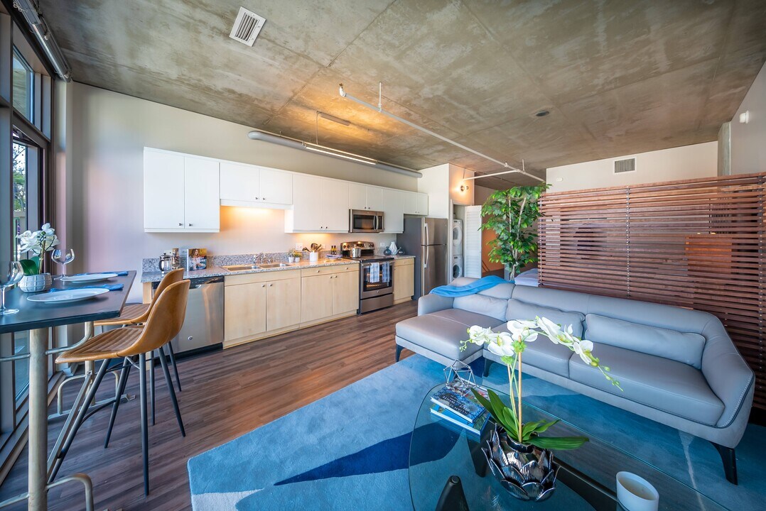 Tenth&G in San Diego, CA - Building Photo