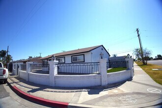 660 Sunnyside Ave in San Diego, CA - Building Photo - Building Photo