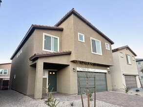 4540 Bayley Skye Ave in Las Vegas, NV - Building Photo - Building Photo