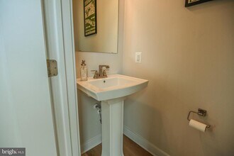 7221 Sprouse Ct in Glen Burnie, MD - Building Photo - Building Photo