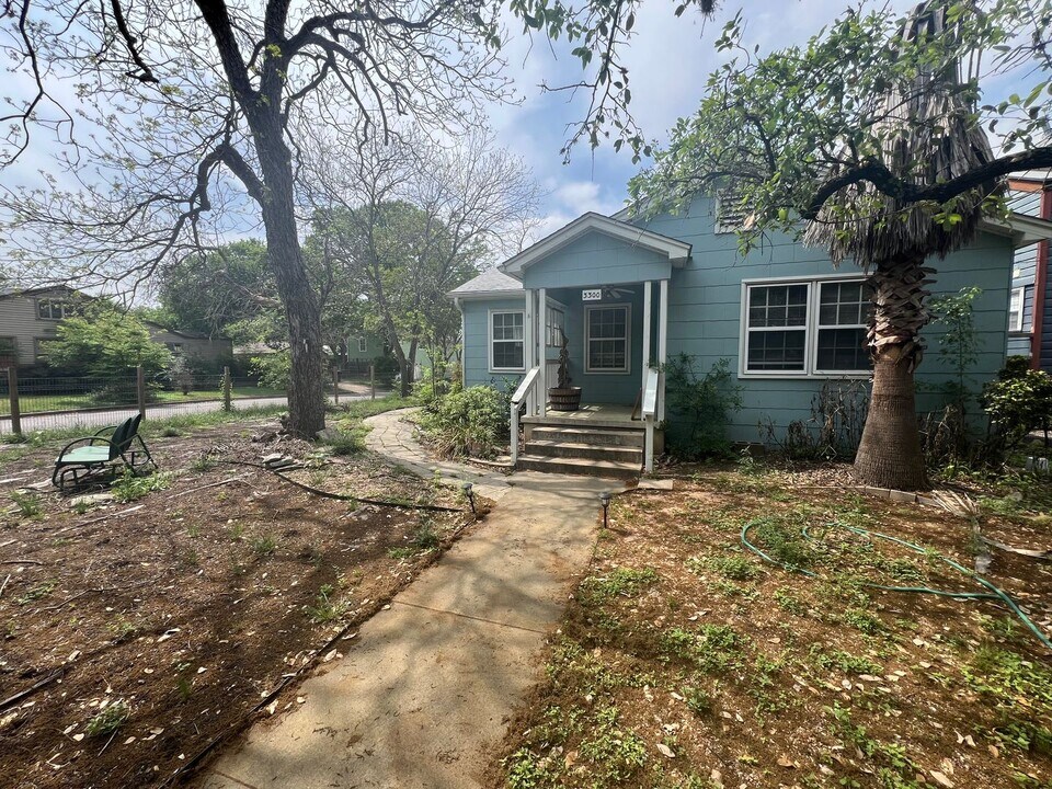 3300 Lafayette Ave-Unit -6d36e270-f961-11eb-9967-0607dd3ec290 in Austin, TX - Building Photo