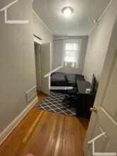 1850 Commonwealth Ave in Boston, MA - Foto de edificio - Building Photo