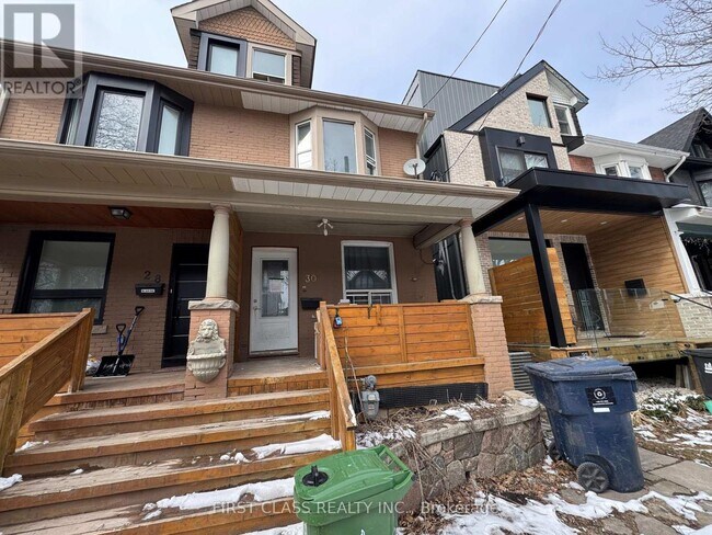 property at 30 Endean Ave