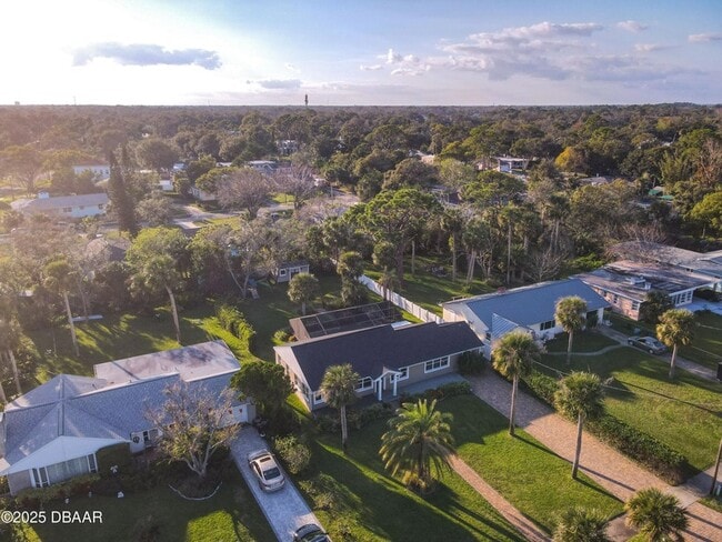 762 S Beach St in Ormond Beach, FL - Building Photo - Building Photo