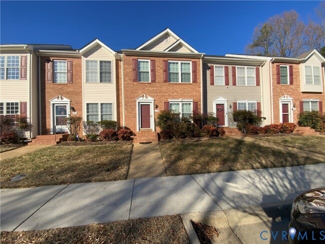 property at 2708 Goyne Loop