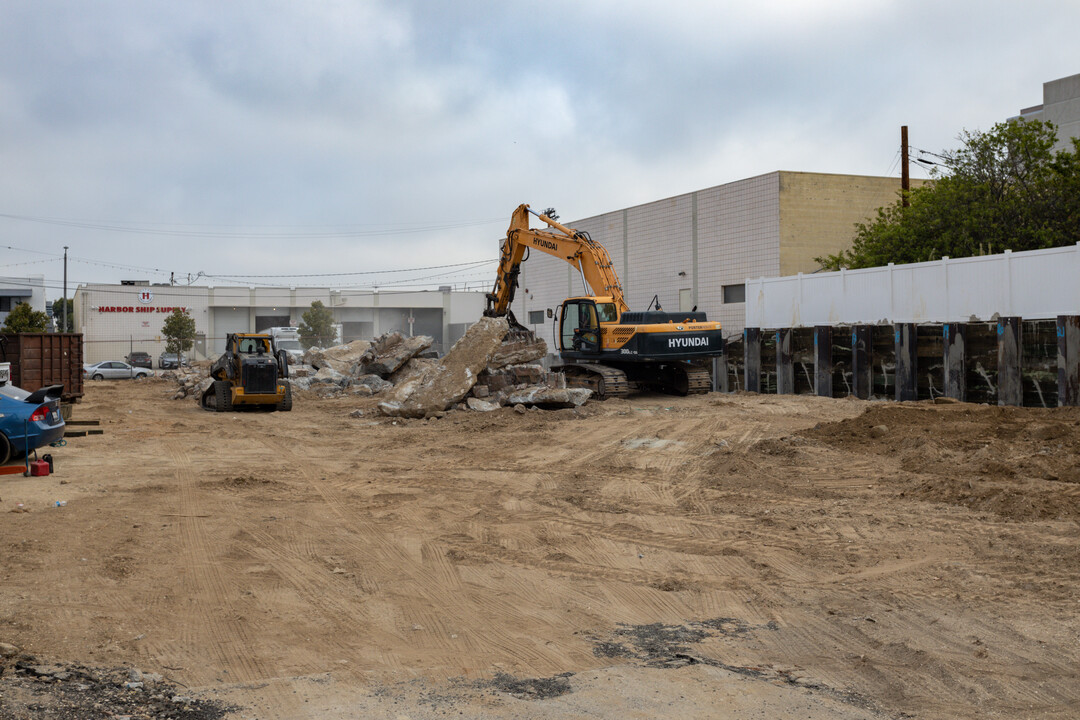 Thrive on 5th in San Pedro, CA - Building Photo