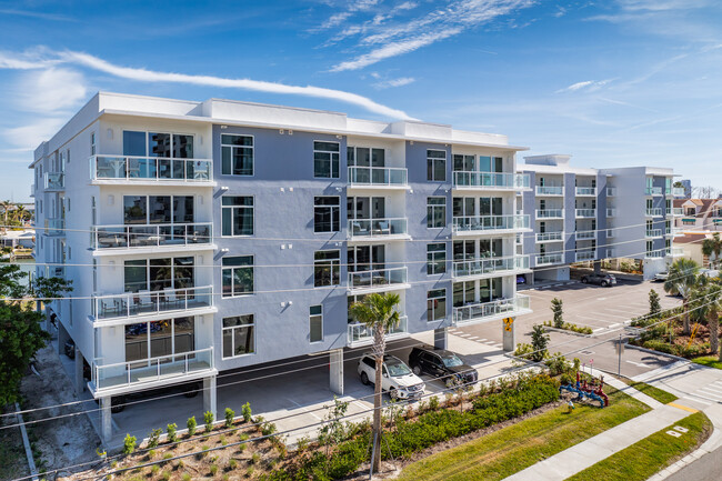 Azure in Clearwater, FL - Building Photo - Building Photo