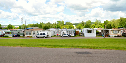 3145 Stewart Rd in Vestal, NY - Building Photo - Building Photo