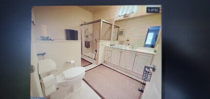 213 Cornerstone Dr, Unit Terraza 213 Cornerstone in Newtown Square, PA - Foto de edificio - Building Photo