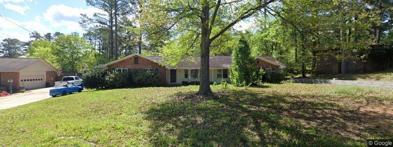 1901 Briarcliff Rd in Milledgeville, GA - Building Photo