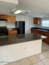 907 Espanola Way in Melbourne, FL - Building Photo - Building Photo