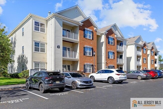 property at 932 Del Negro Ct