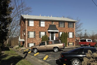 4201-4205 Trio Ave in Louisville, KY - Foto de edificio - Building Photo