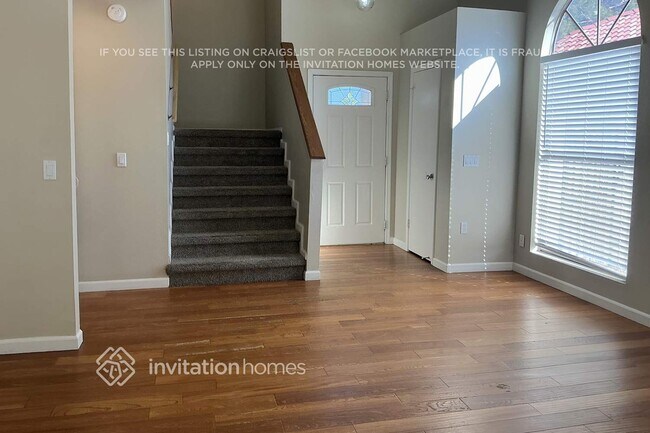 1541 E Laurel Ave in Gilbert, AZ - Building Photo - Building Photo