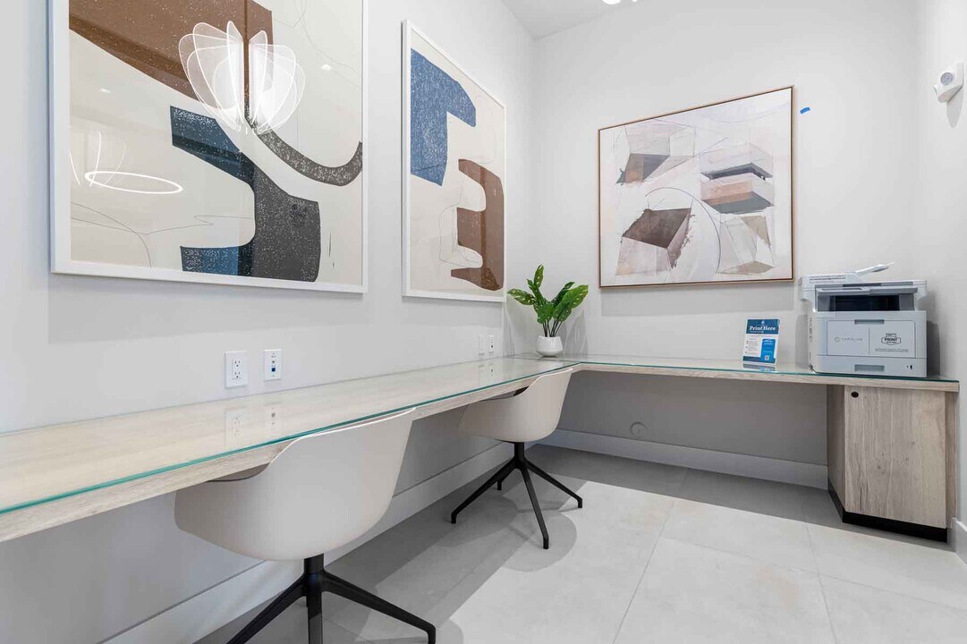 15901 NE 2nd Ave, Unit S in Miami, FL - Foto de edificio