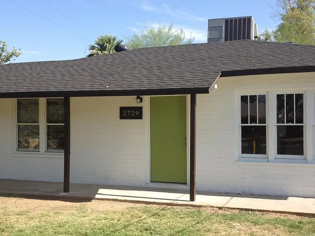 property at 2729 E Sheridan St
