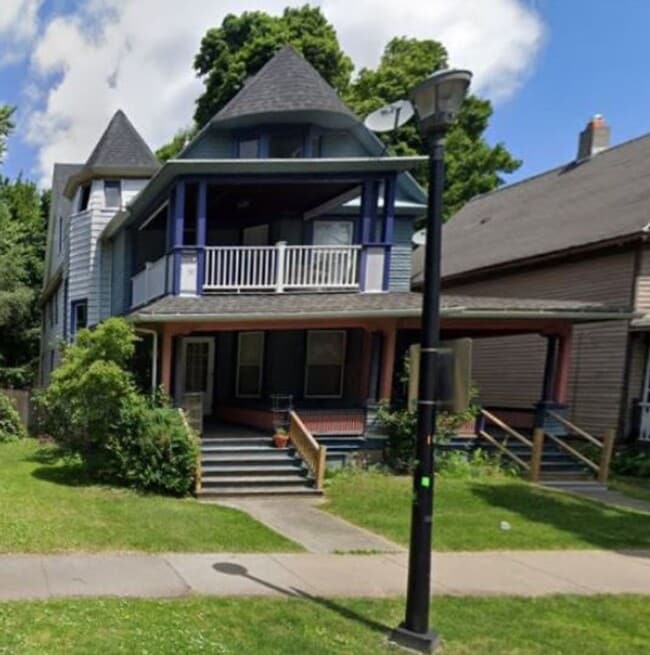 property at 79-79.5-795 Alexander St