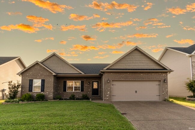 property at 8838 Hedgewood Ct