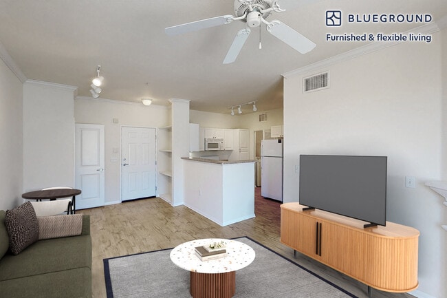 1579 E Jefferson Wy in Simi Valley, CA - Building Photo - Building Photo