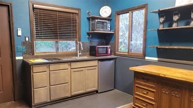 55264 Short Shadow Ln in Scappoose, OR - Building Photo - Building Photo