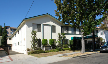 9837 Tabor Street in Los Angeles, CA - Building Photo - Building Photo