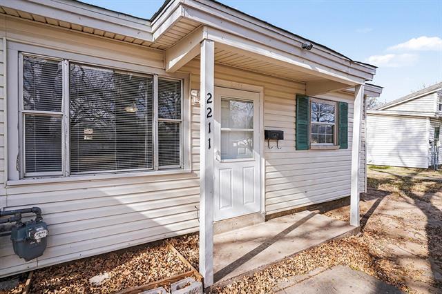 property at 2211 Barbell Ln