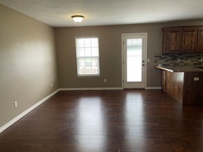 1276 S Rome Ave in Republic, MO - Building Photo - Building Photo