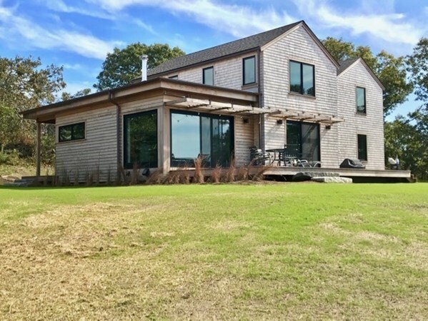 15 Loon Ln in Aquinnah, MA - Foto de edificio