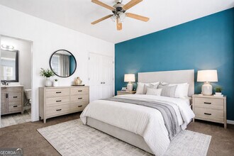 1582 Ewing Farm Dr in Loganville, GA - Building Photo - Building Photo