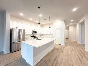 42504 Rustico Rd, Unit 127-201 in Magnolia, TX - Building Photo - Building Photo