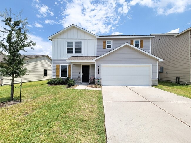 111 Avalon Dr in Huntsville, TX - Building Photo - Building Photo