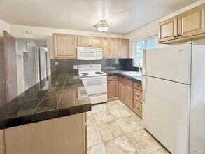 100 Reed Blvd, Unit 1 in Mill Valley, CA - Building Photo - Building Photo