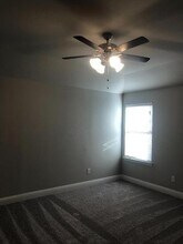 1413 Warringwood Dr in Greenville, TX - Building Photo - Building Photo