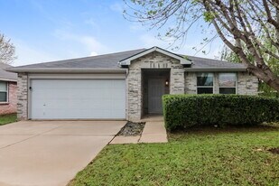 16113 Windsong Ct in Justin, TX - Building Photo